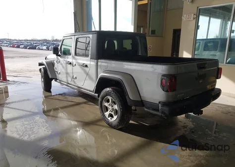 2021 Jeep Gladiator Freedom 4X4 z USA, uszkodzony, nr VIN 1C6JJTAG5ML563393